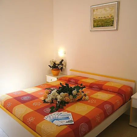 Castore Apartment
